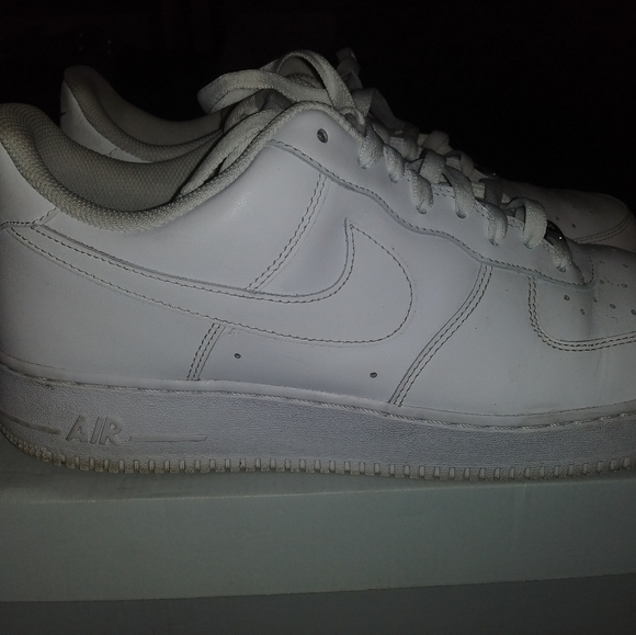 Shoes - Picture 3 of 5